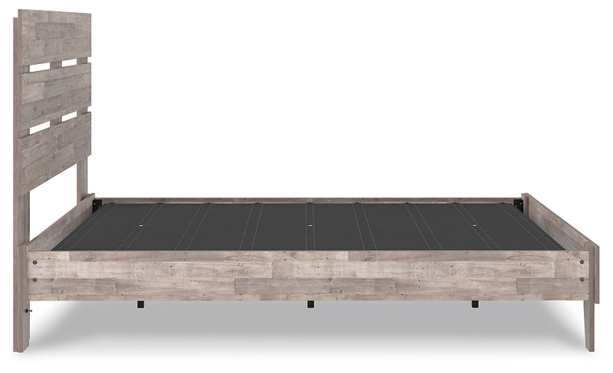 Neilsville Queen Panel Platform Bed Signature Design by Ashley®