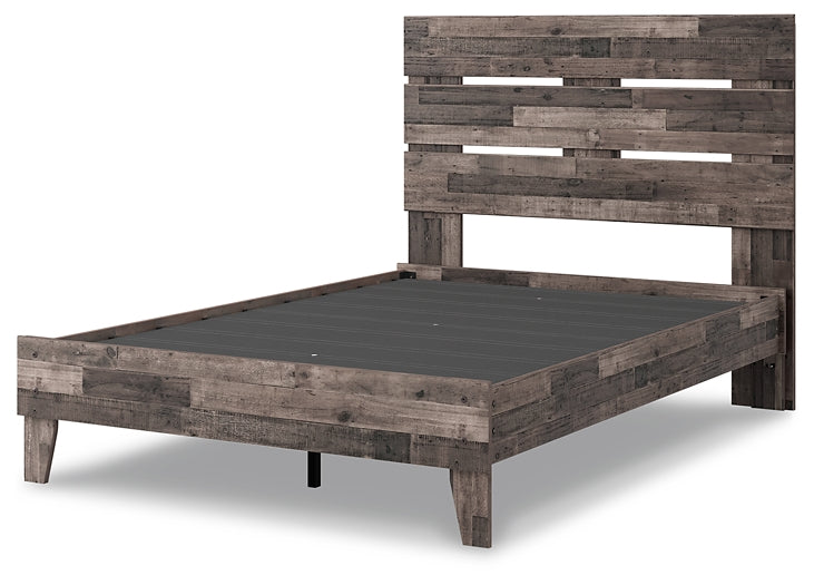 Neilsville  Panel Platform Bed Signature Design by Ashley®