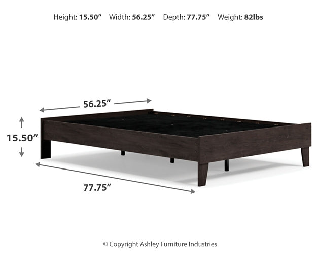 Piperton  Platform Bed Signature Design by Ashley®