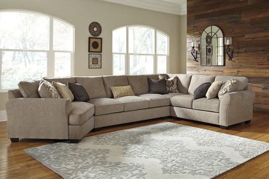Pantomine 4-Piece Sectional with Cuddler Benchcraft®