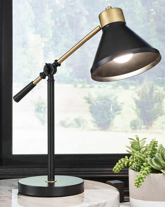 Garville Metal Desk Lamp (1/CN) Signature Design by Ashley®
