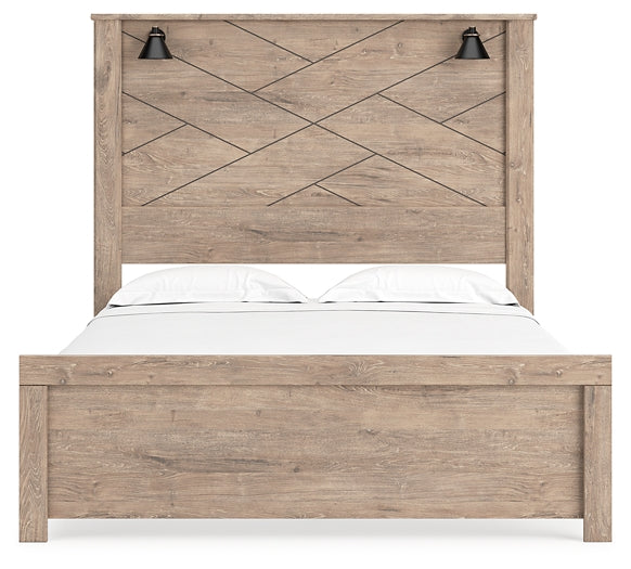 Senniberg  Panel Bed Signature Design by Ashley®