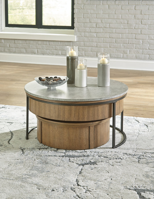 Fridley Nesting Cocktail Tables (2/CN) Signature Design by Ashley®