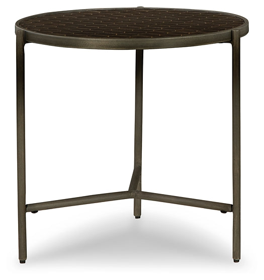 Doraley Chair Side End Table Signature Design by Ashley®