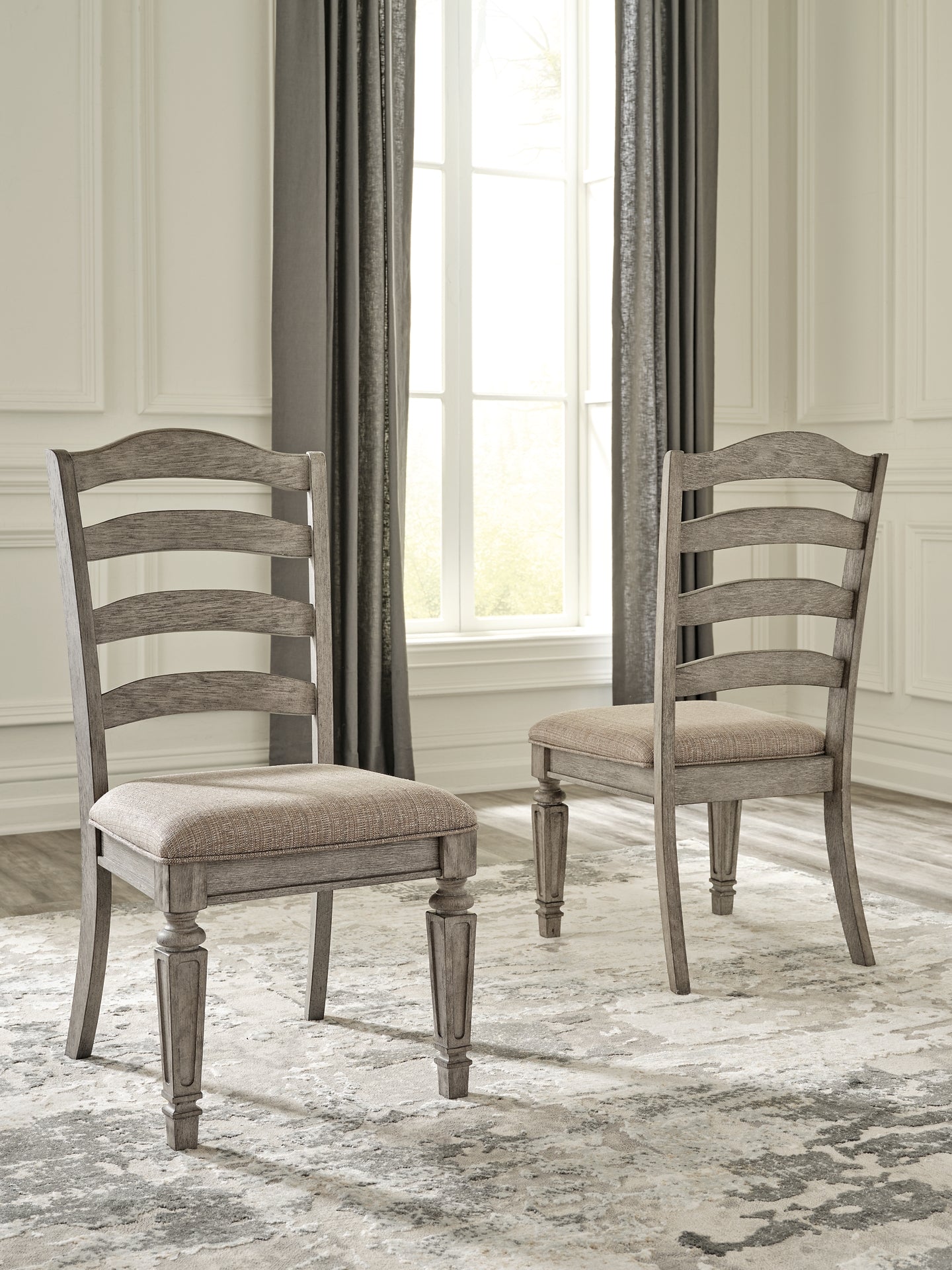 Lodenbay Dining Chair (Set of 2) Signature Design by Ashley®