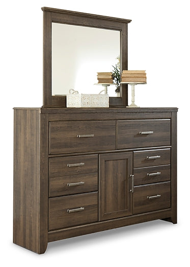 Juararo Queen Poster Bed with Mirrored Dresser and 2 Nightstands Signature Design by Ashley®