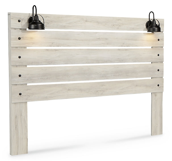 Cambeck Queen Panel Headboard with Dresser Signature Design by Ashley®