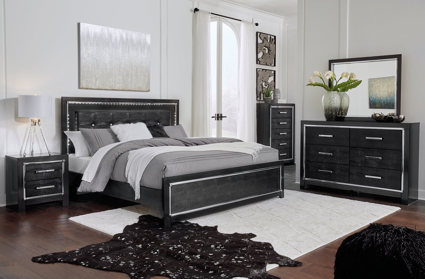 Kaydell King Upholstered Panel Bed with Mirrored Dresser and 2 Nightstands Signature Design by Ashley®