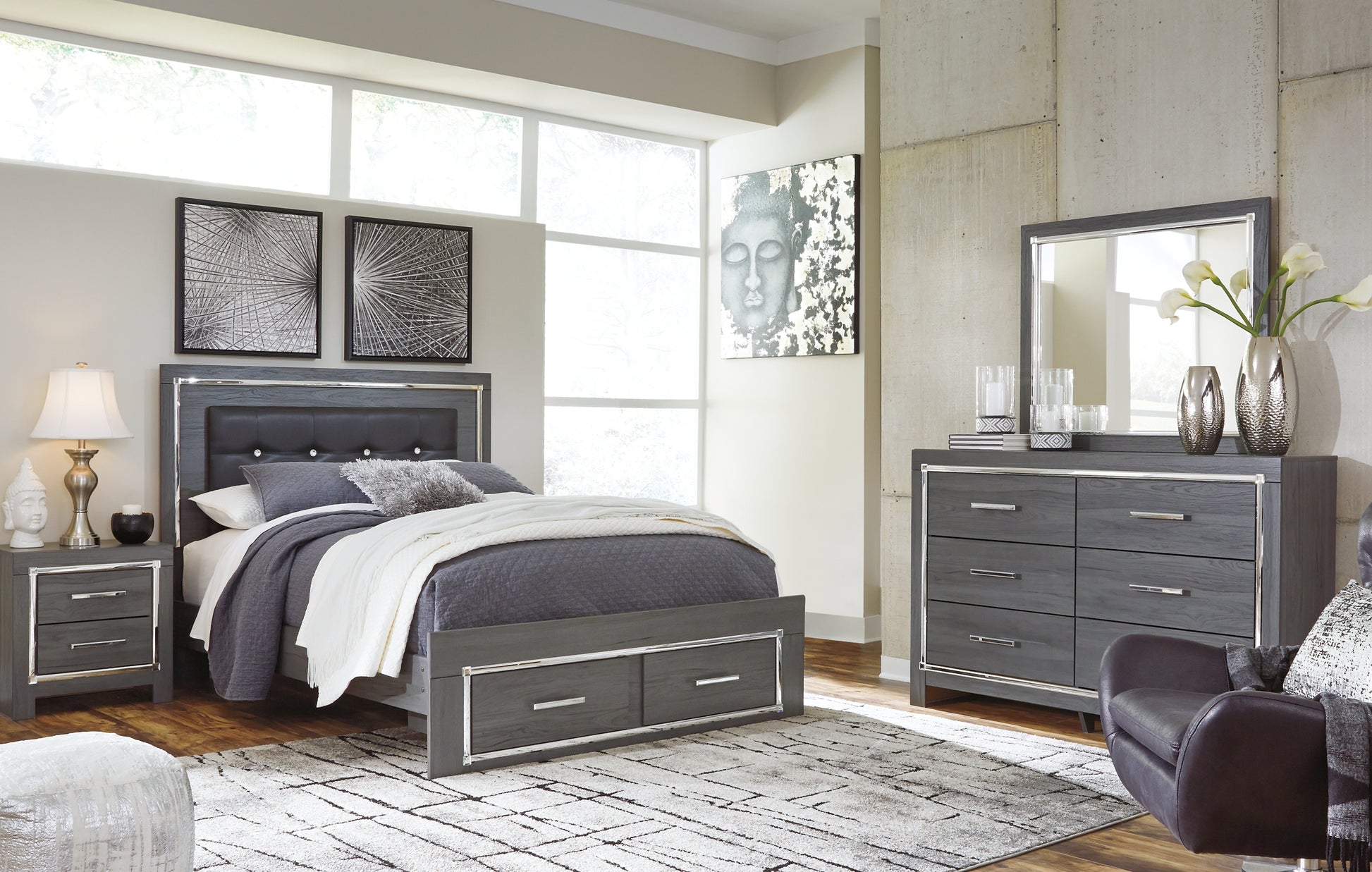 Lodanna Queen Panel Bed with 2 Storage Drawers with Mirrored Dresser and Chest Signature Design by Ashley®