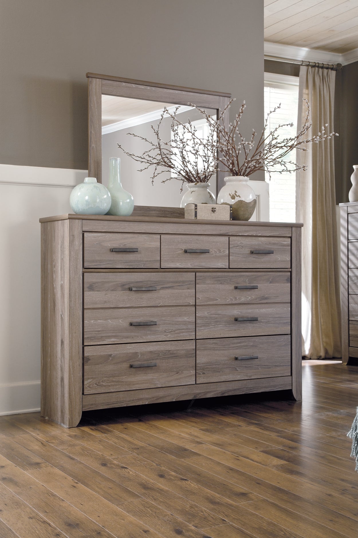 Zelen King Panel Bed with Mirrored Dresser and Chest Signature Design by Ashley®