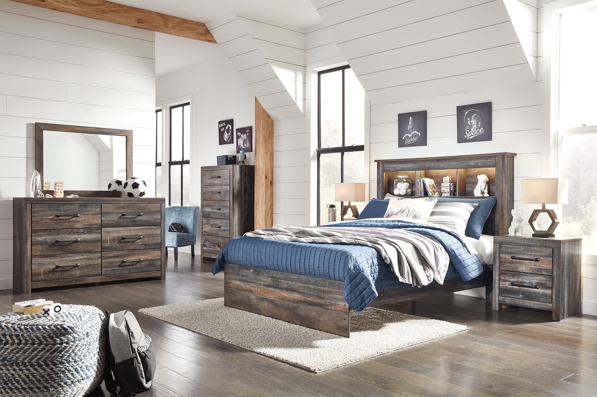 Drystan Full Bookcase Bed with Mirrored Dresser and Chest Signature Design by Ashley®