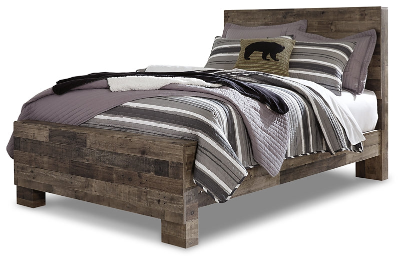 Derekson Full Panel Bed with Mirrored Dresser Benchcraft®