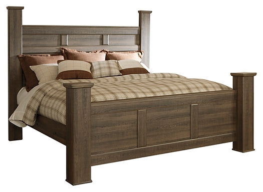 Juararo King Poster Bed with Mirrored Dresser, Chest and 2 Nightstands Signature Design by Ashley®