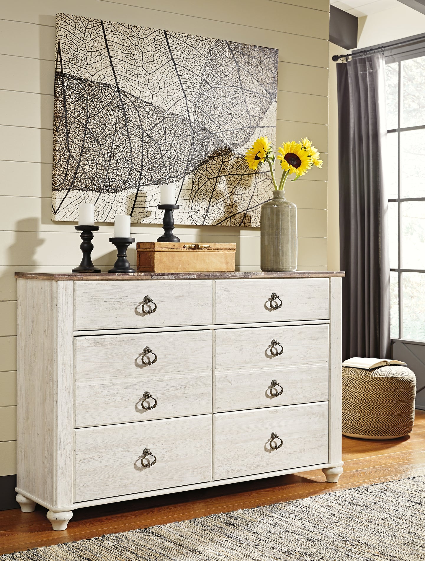 Willowton Queen/Full Panel Headboard with Dresser Signature Design by Ashley®