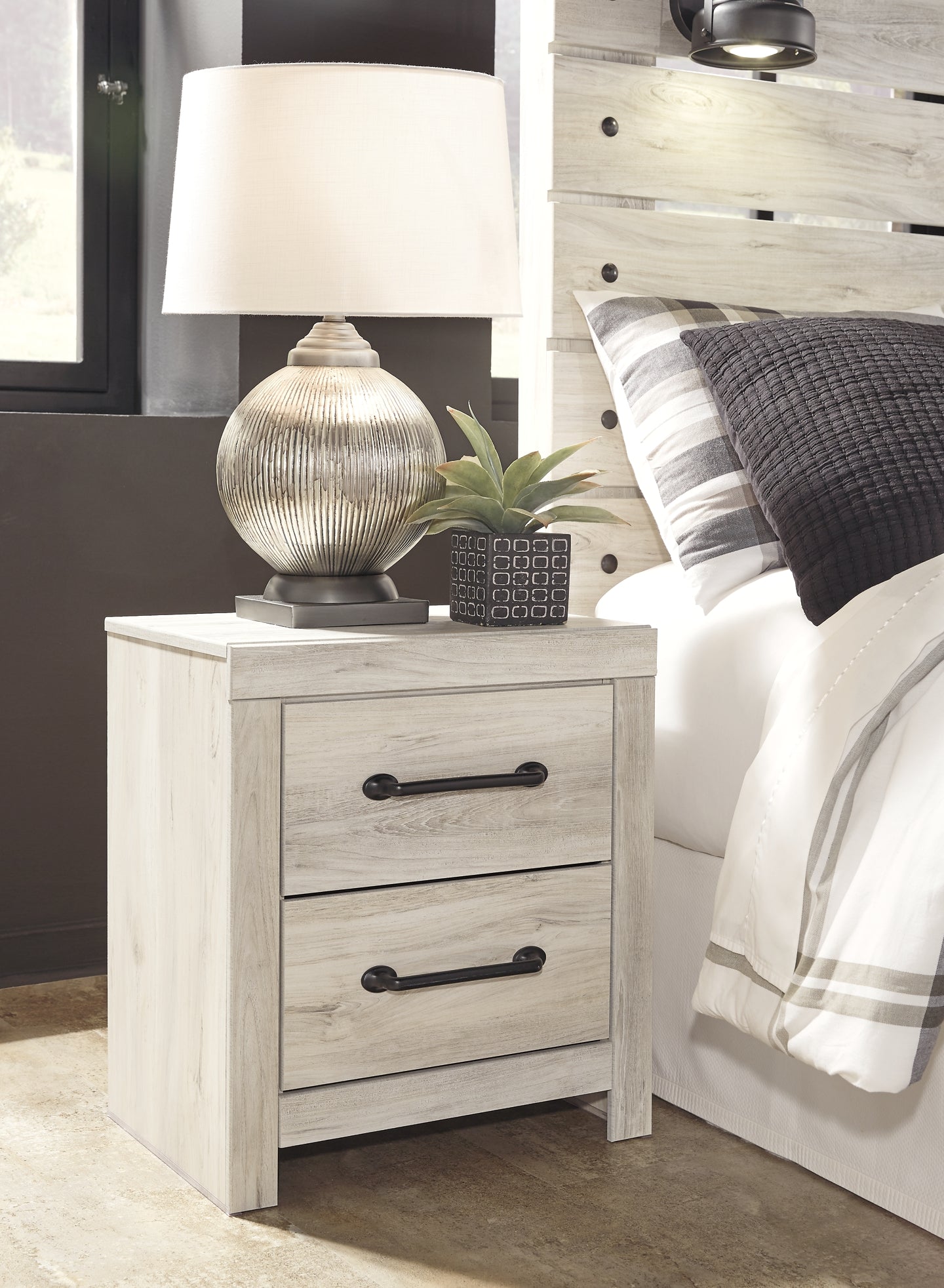 Cambeck Queen Panel Bed with 4 Storage Drawers with Mirrored Dresser, Chest and 2 Nightstands Signature Design by Ashley®