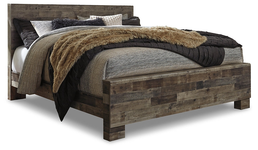 Derekson King Panel Bed with Mirrored Dresser Benchcraft®