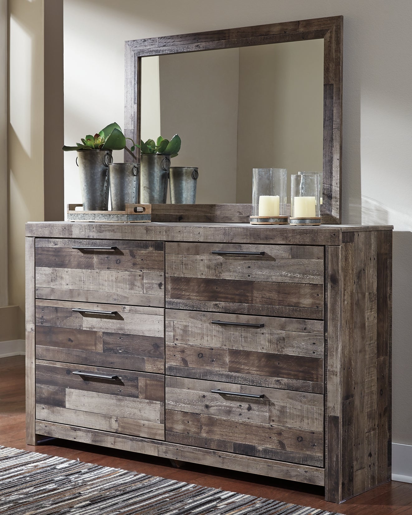 Derekson Full Panel Headboard with Mirrored Dresser Benchcraft®