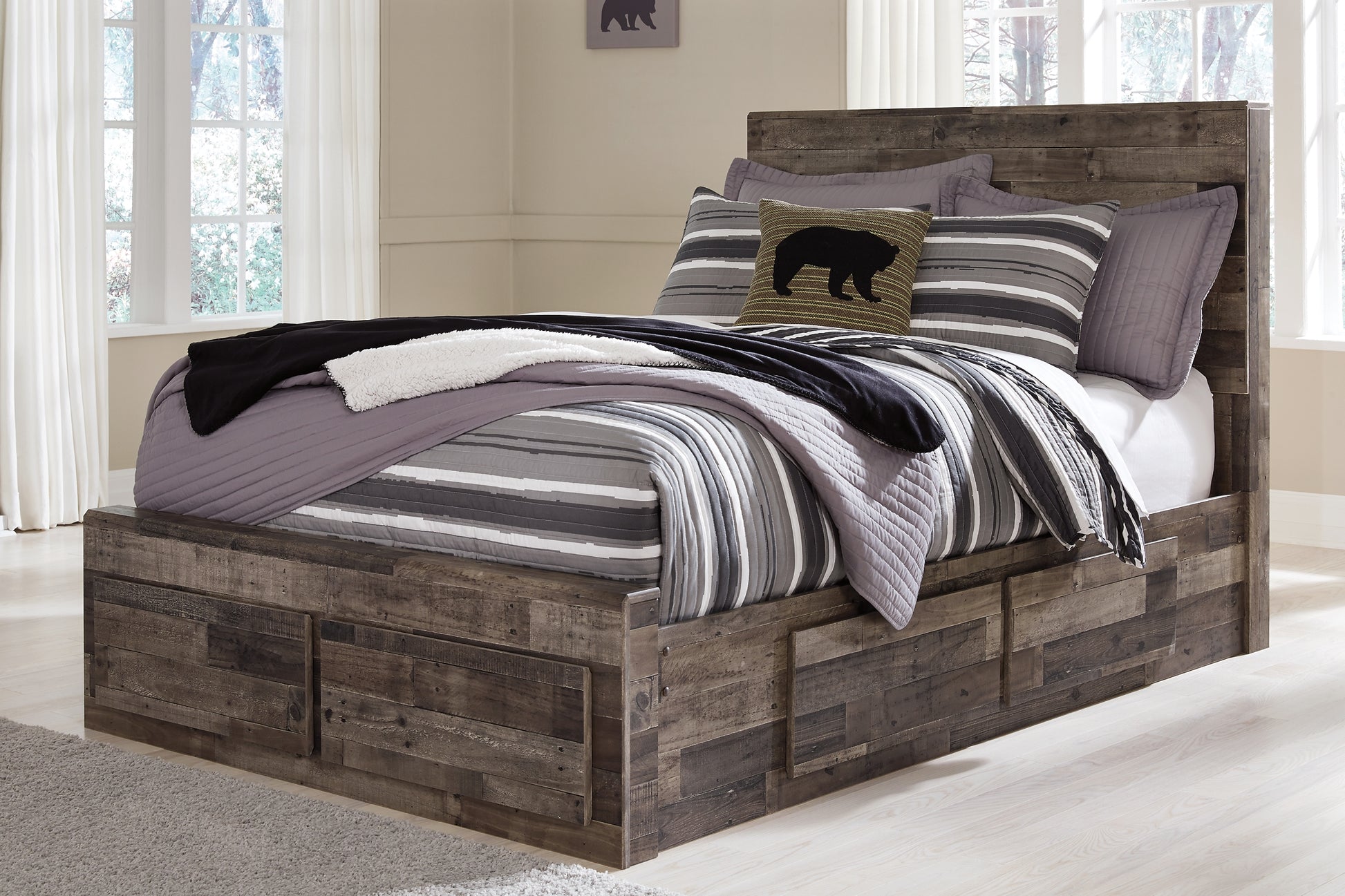 Derekson Full Panel Bed with 6 Storage Drawers with Mirrored Dresser Benchcraft®