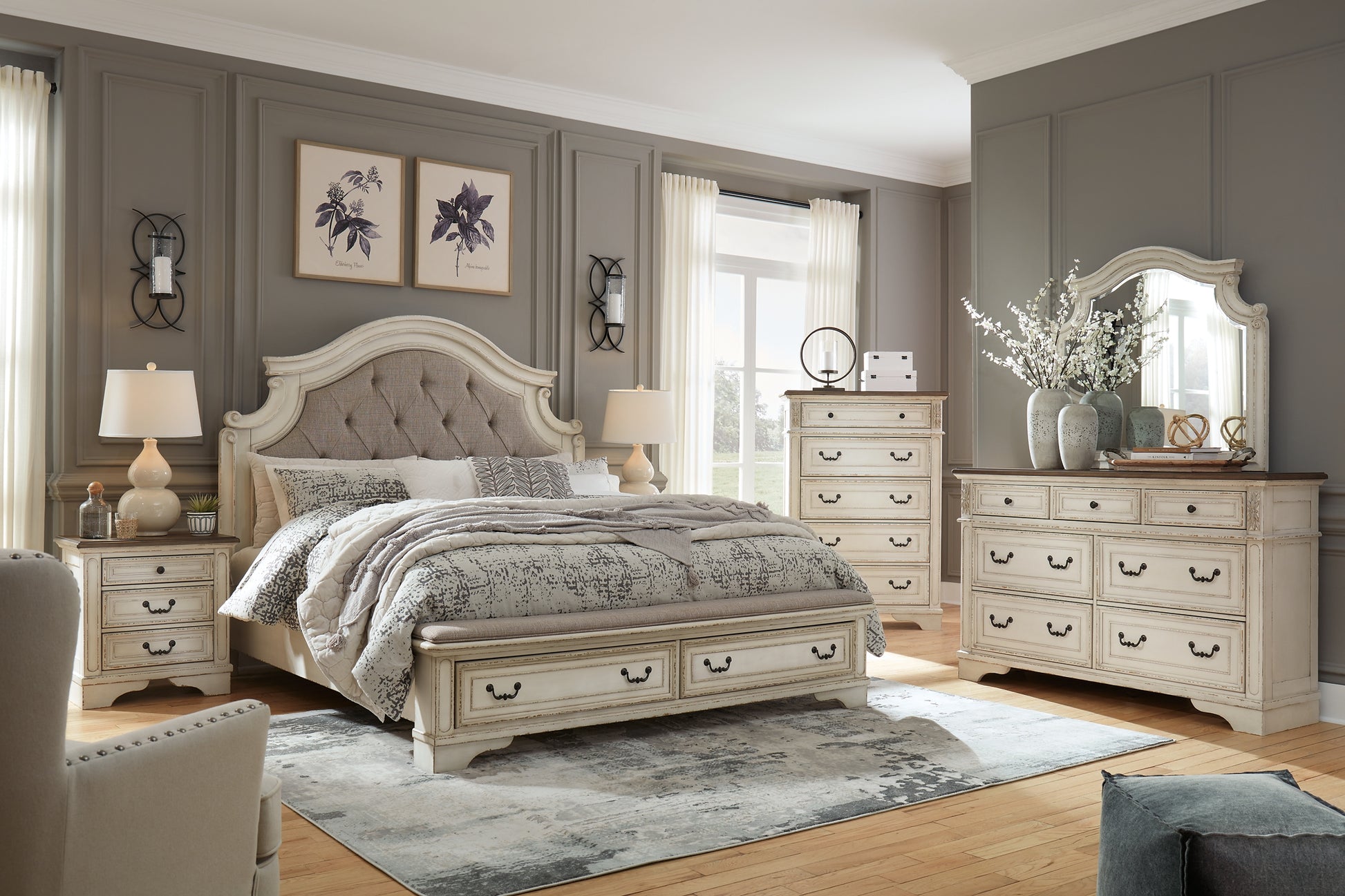 Realyn California King Upholstered Bed with Mirrored Dresser Signature Design by Ashley®