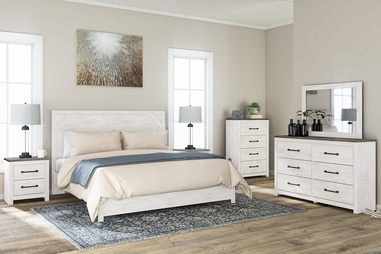 Gerridan King Panel Bed with Mirrored Dresser Signature Design by Ashley®