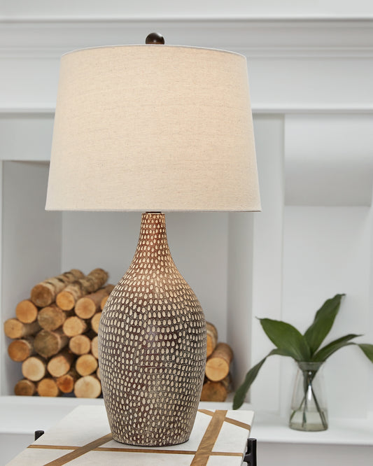 Laelman Poly Table Lamp (2/CN) Signature Design by Ashley®