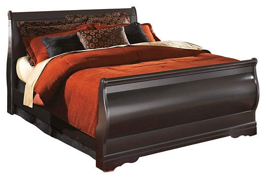 Huey Vineyard Queen Sleigh Bed with Mirrored Dresser, Chest and 2 Nightstands Signature Design by Ashley®