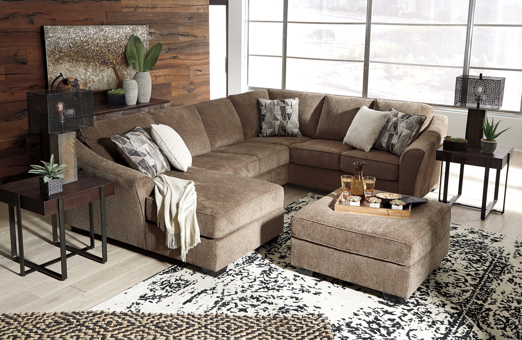 Graftin 3-Piece Sectional with Ottoman Benchcraft®