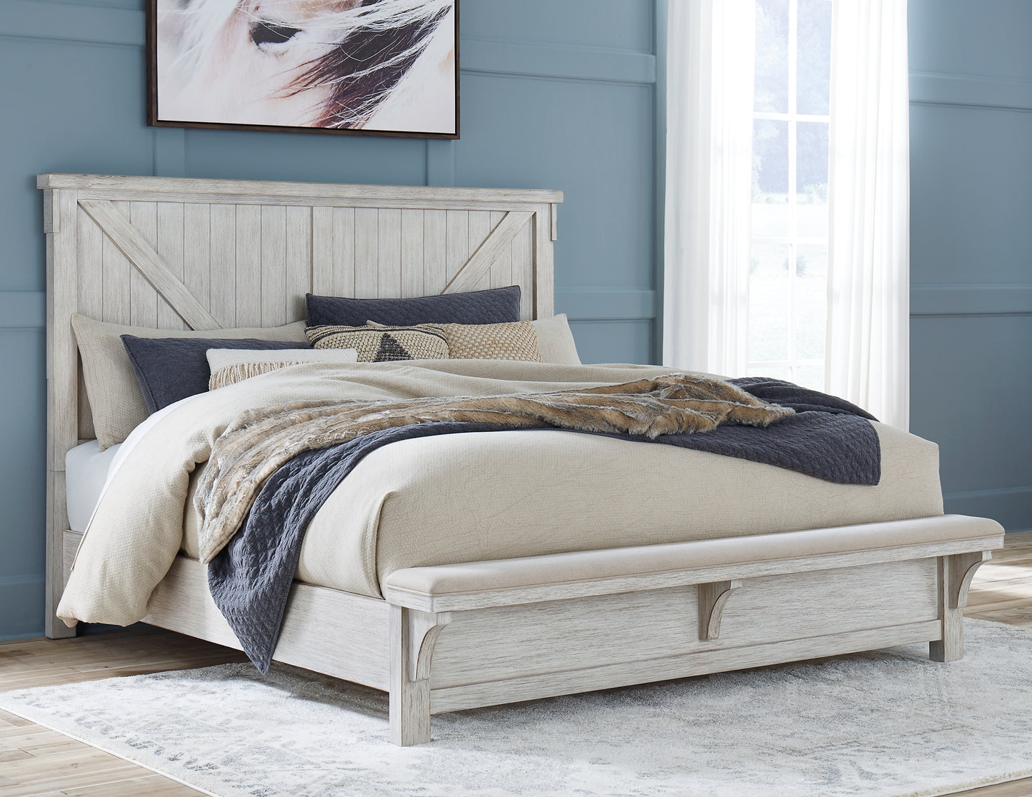 Brashland Queen Panel Bed with Dresser Signature Design by Ashley®