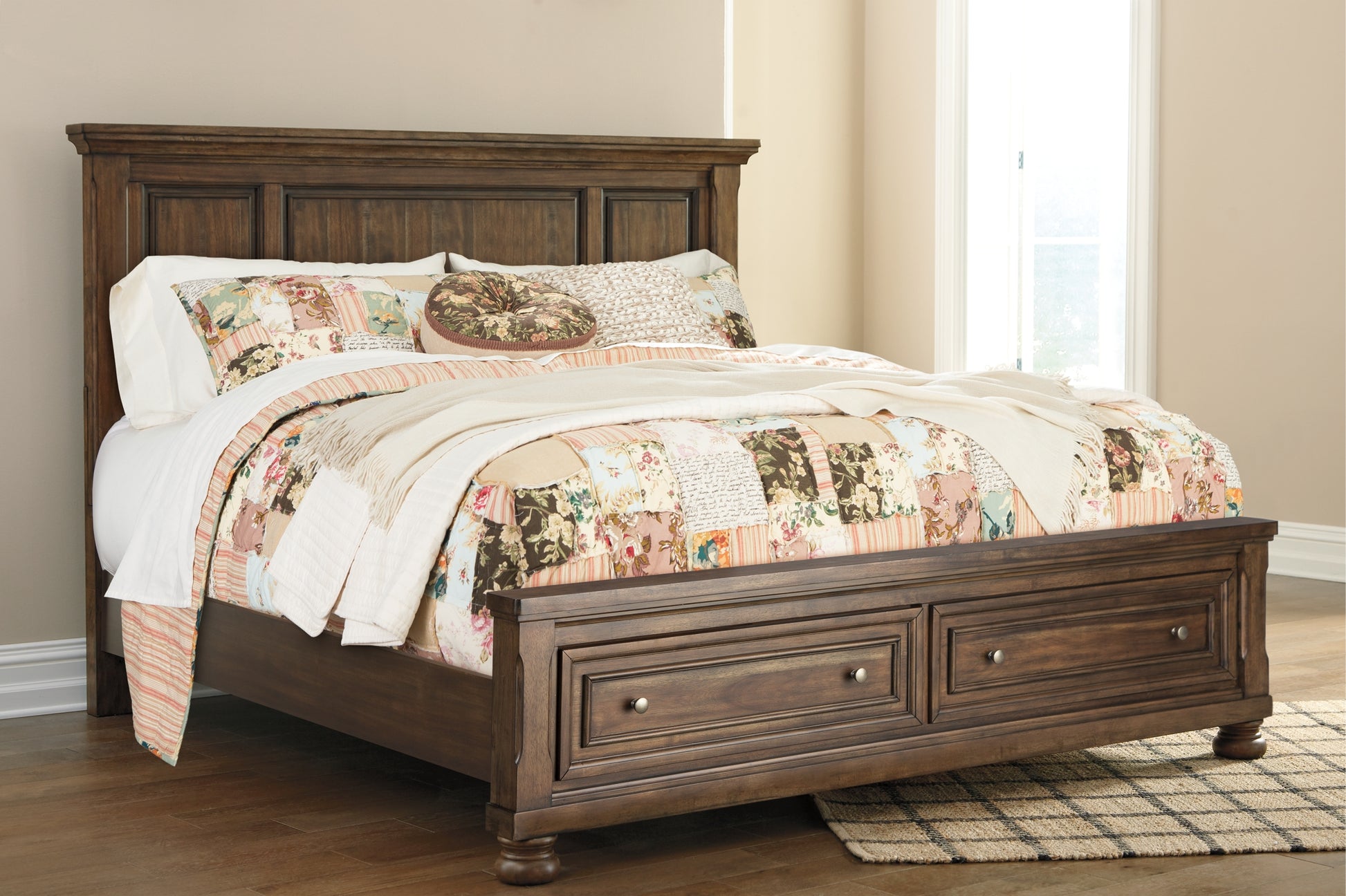 Flynnter Queen Panel Bed with 2 Storage Drawers with Mirrored Dresser, Chest and 2 Nightstands Signature Design by Ashley®