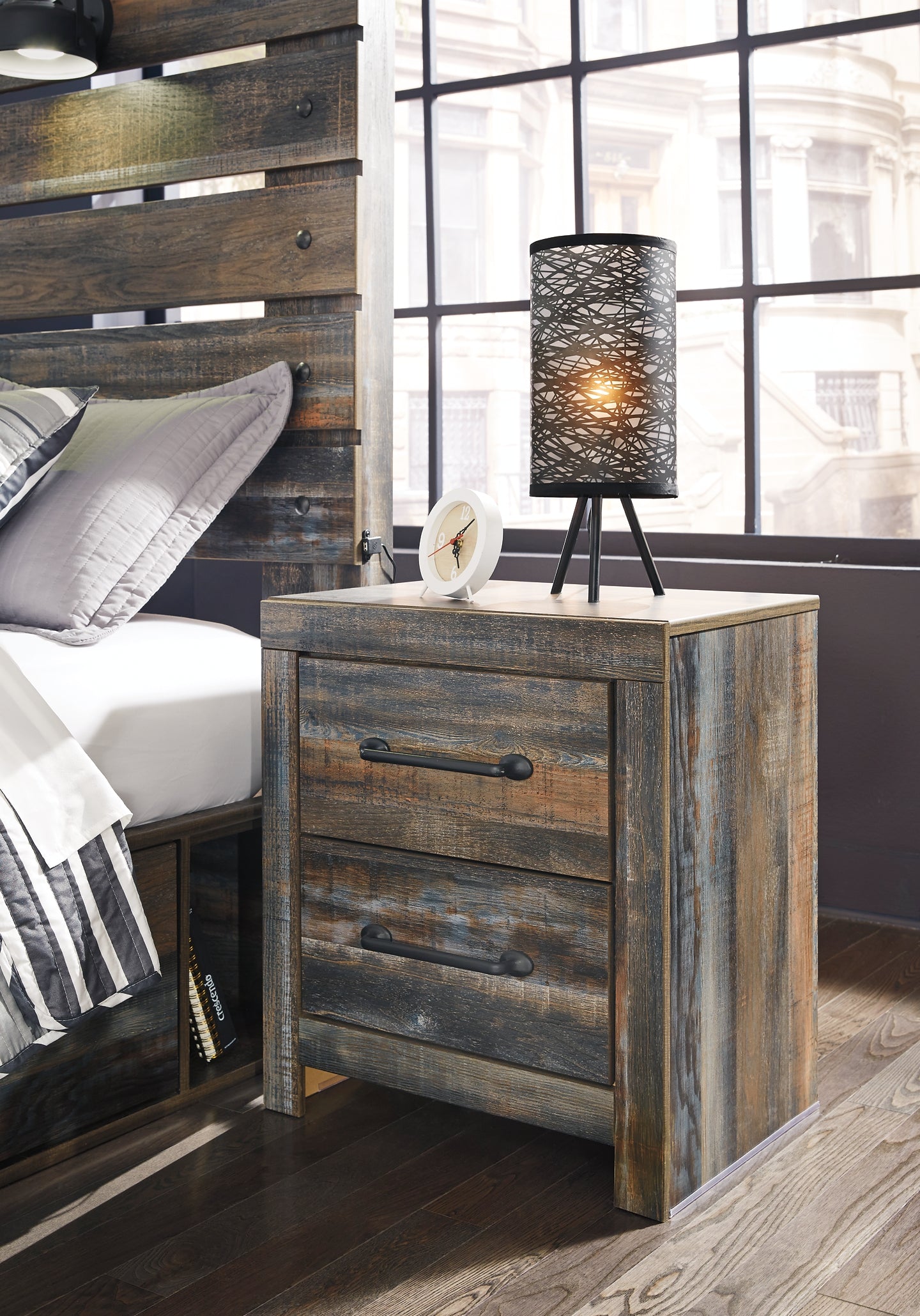 Drystan Twin Panel Headboard with Mirrored Dresser and 2 Nightstands Signature Design by Ashley®