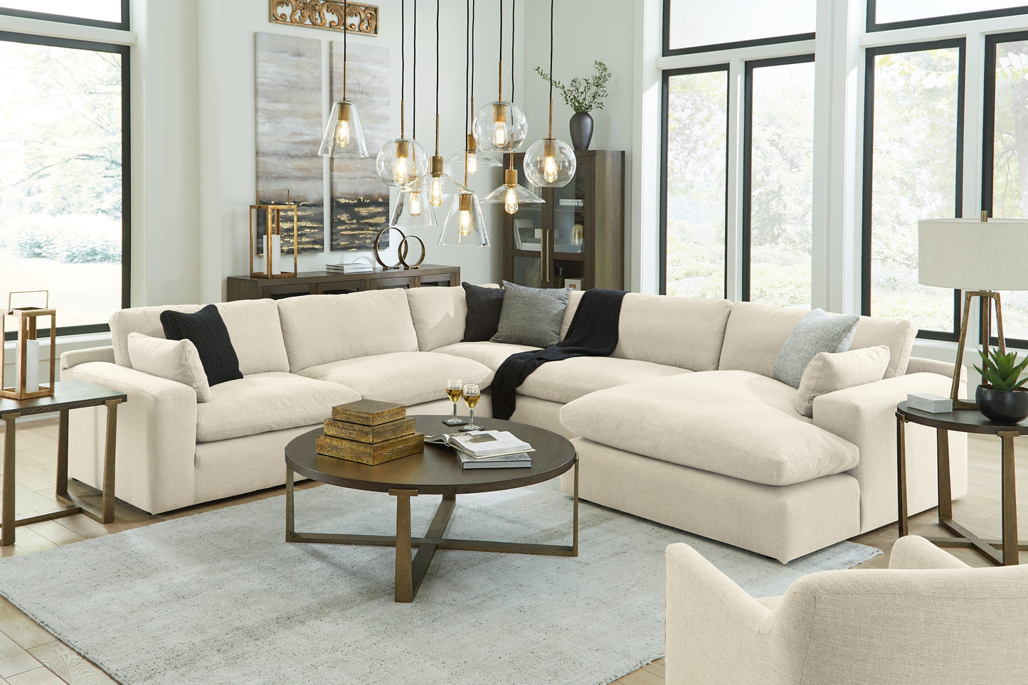 Elyza 5-Piece Sectional with Chaise Benchcraft®