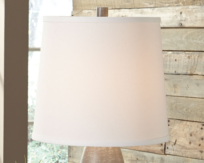 Shavontae Poly Table Lamp (2/CN) Signature Design by Ashley®
