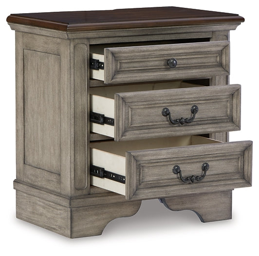 Lodenbay California King Panel Bed with Mirrored Dresser, Chest and Nightstand Signature Design by Ashley®