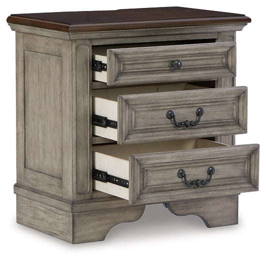 Lodenbay California King Panel Bed with Mirrored Dresser and 2 Nightstands Signature Design by Ashley®