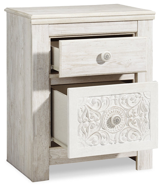 Paxberry Queen Panel Bed with Mirrored Dresser and 2 Nightstands Signature Design by Ashley®