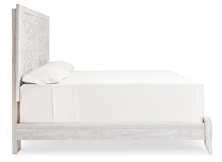 Paxberry King Panel Bed with Mirrored Dresser Signature Design by Ashley®