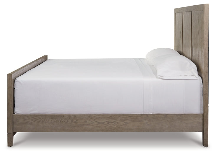 Chrestner King Panel Bed with Mirrored Dresser Signature Design by Ashley®