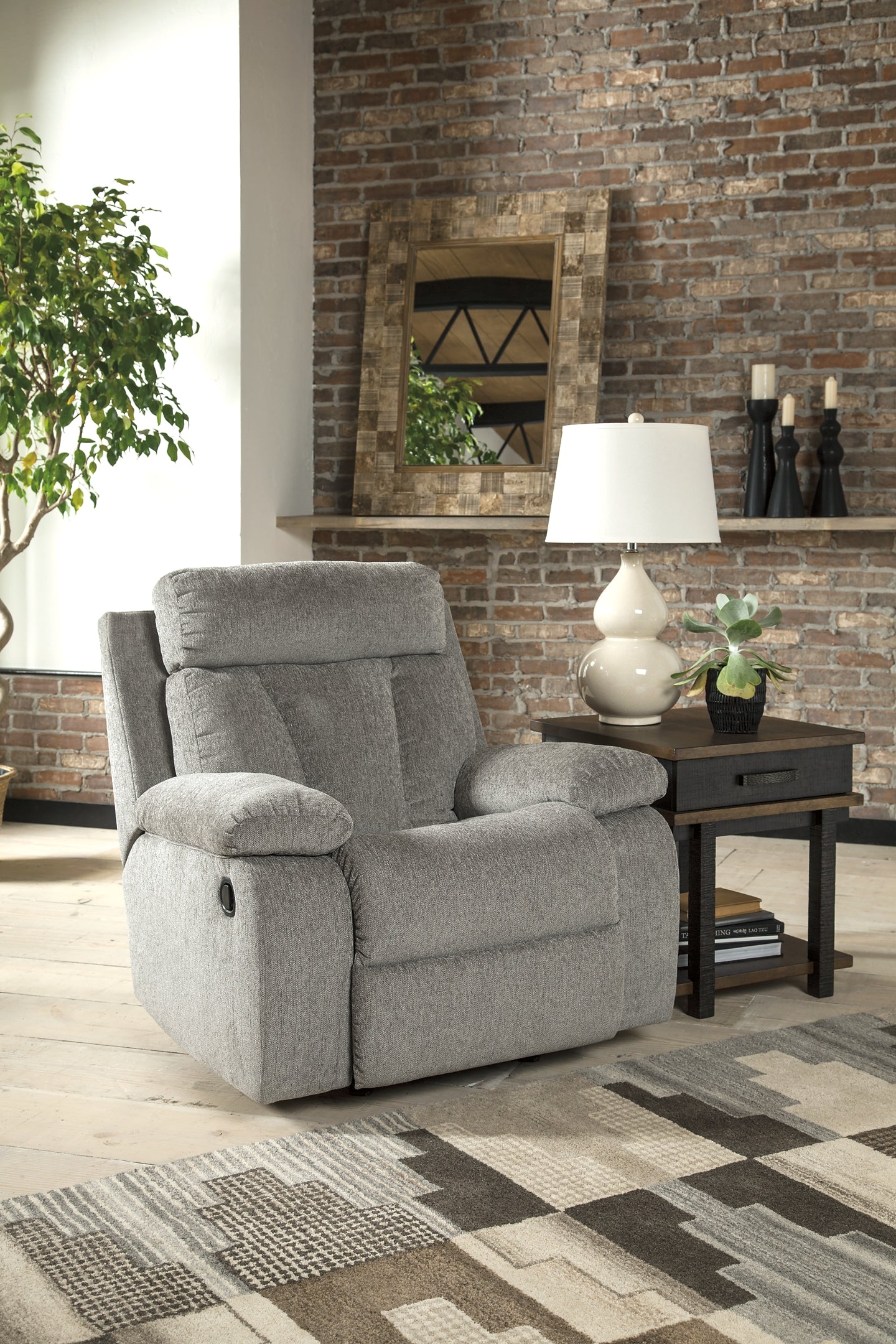 Mitchiner Rocker Recliner Signature Design by Ashley®