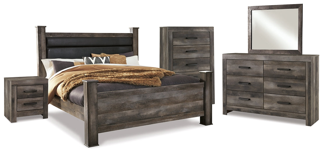 Wynnlow King Poster Bed with Mirrored Dresser, Chest and Nightstand Signature Design by Ashley®