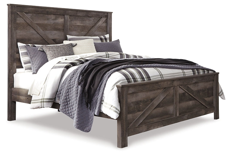 Wynnlow King Crossbuck Panel Bed with Mirrored Dresser, Chest and Nightstand Signature Design by Ashley®