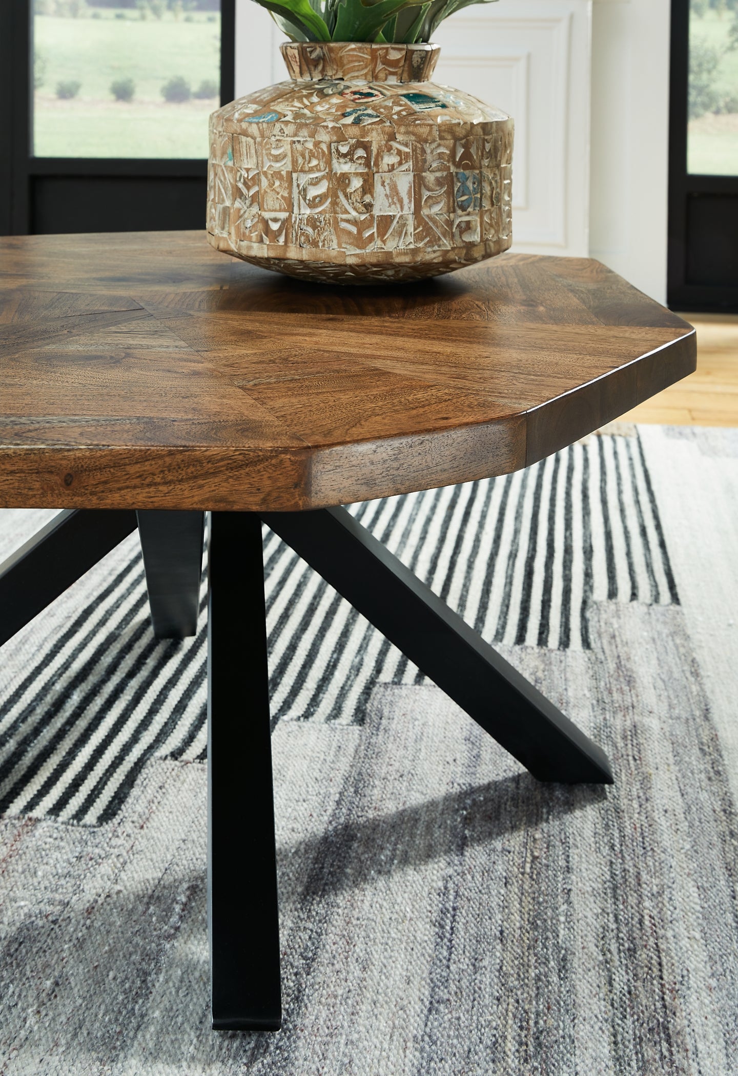Haileeton Coffee Table with 1 End Table Signature Design by Ashley®