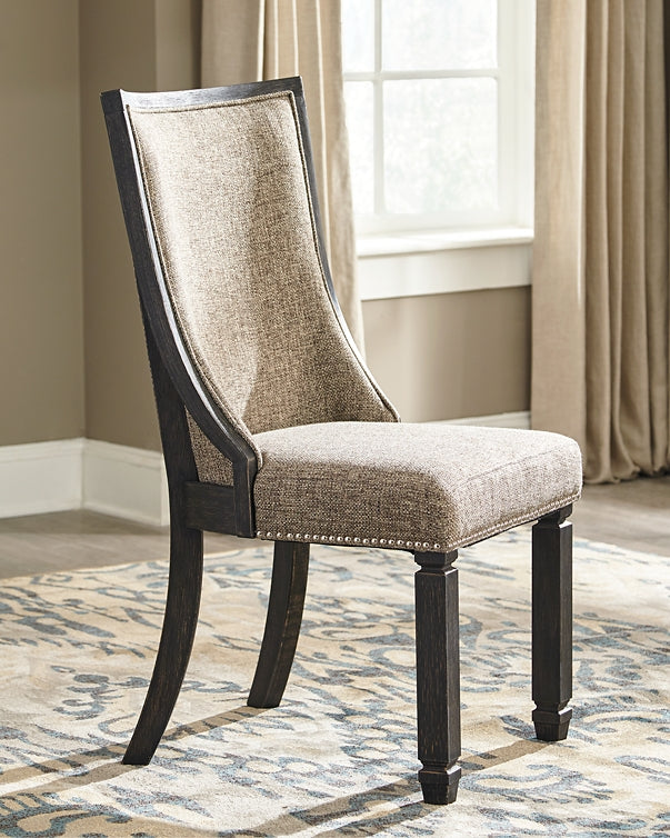 Tyler Creek Dining Table and 4 Chairs Signature Design by Ashley®