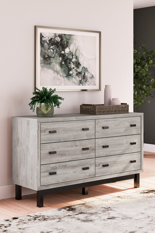 Vessalli Six Drawer Dresser Signature Design by Ashley®