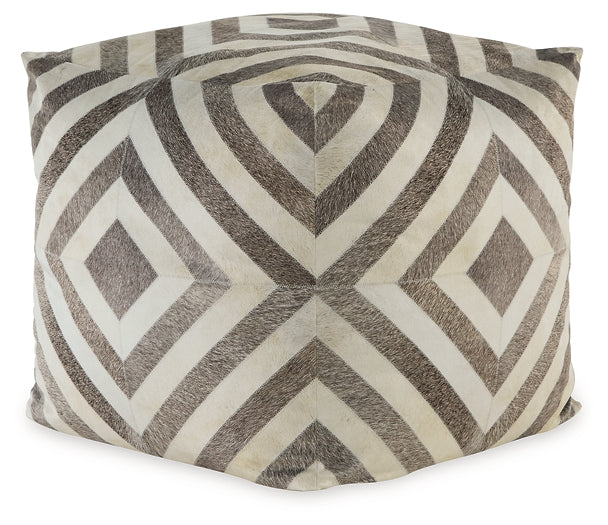 Hartselle Pouf Signature Design by Ashley®