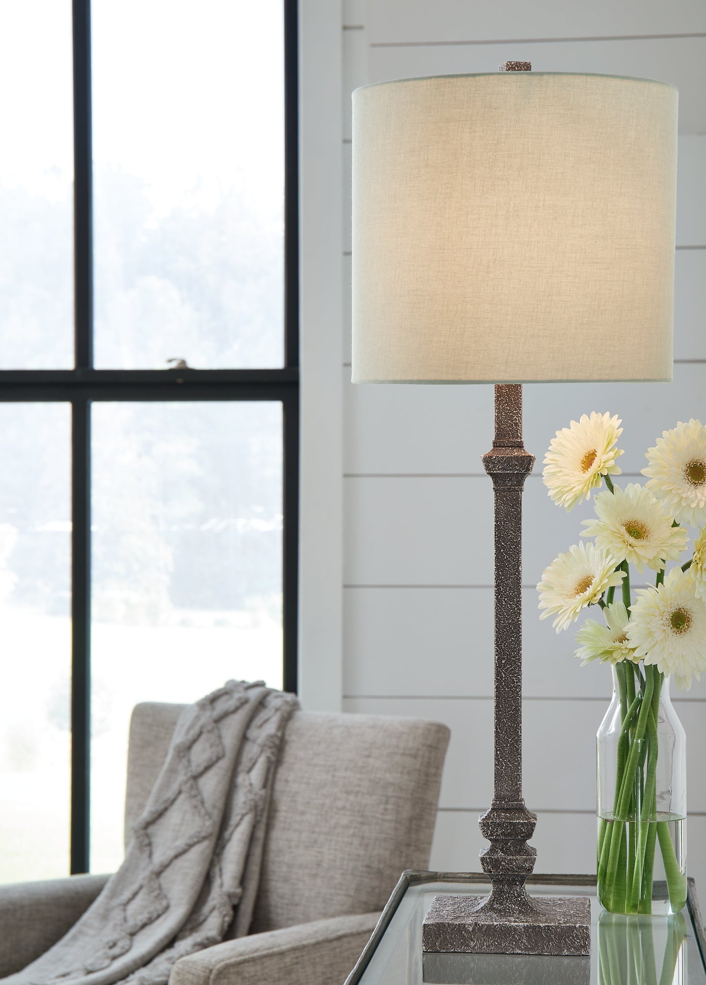Oralieville Poly Accent Lamp (1/CN) Signature Design by Ashley®