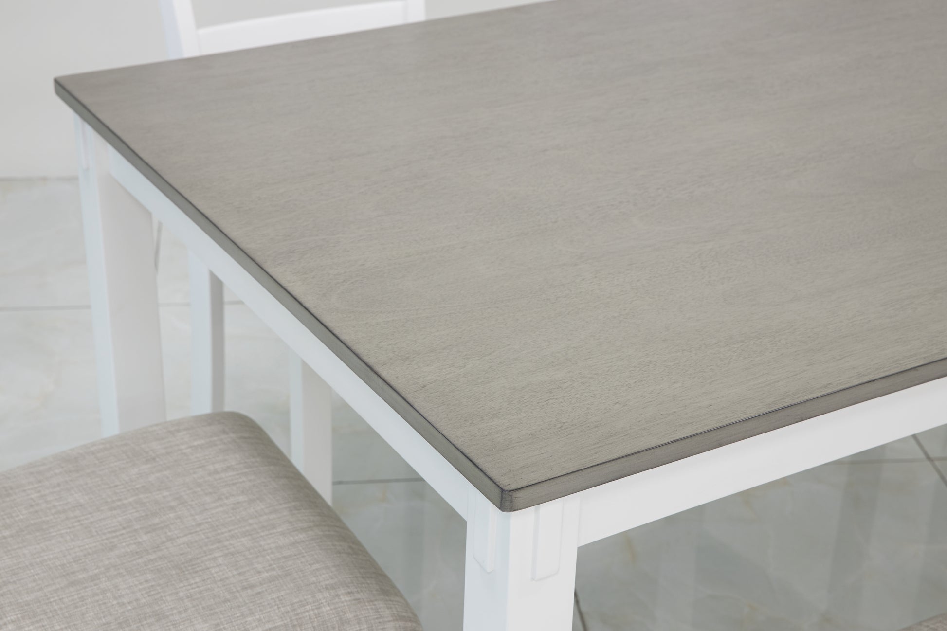Stonehollow RECT DRM Table Set (6/CN) Signature Design by Ashley®