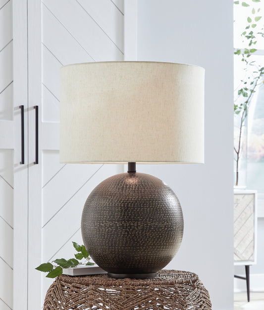 Hambell Metal Table Lamp (1/CN) Signature Design by Ashley®