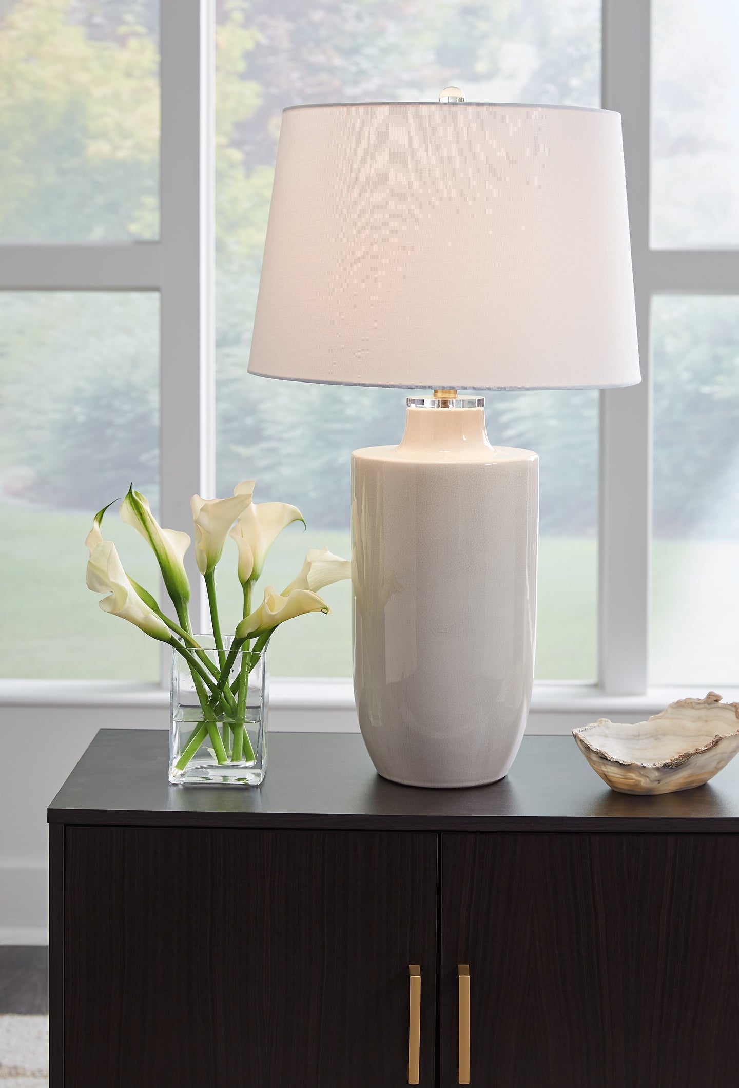 Cylener Ceramic Table Lamp (1/CN) Signature Design by Ashley®