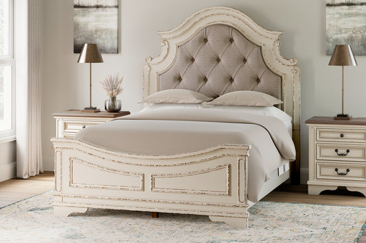 Realyn  Upholstered Panel Bed Signature Design by Ashley®