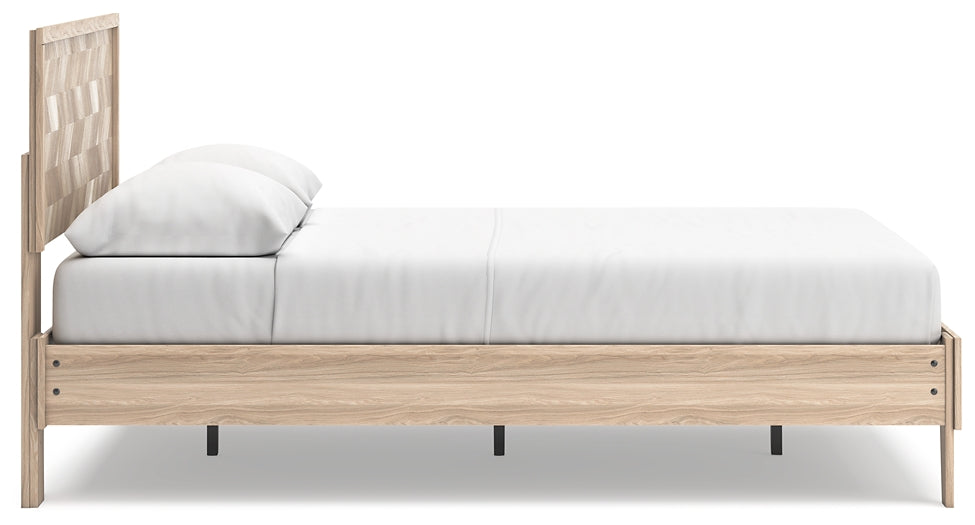 Battelle Queen Panel Platform Bed Signature Design by Ashley®